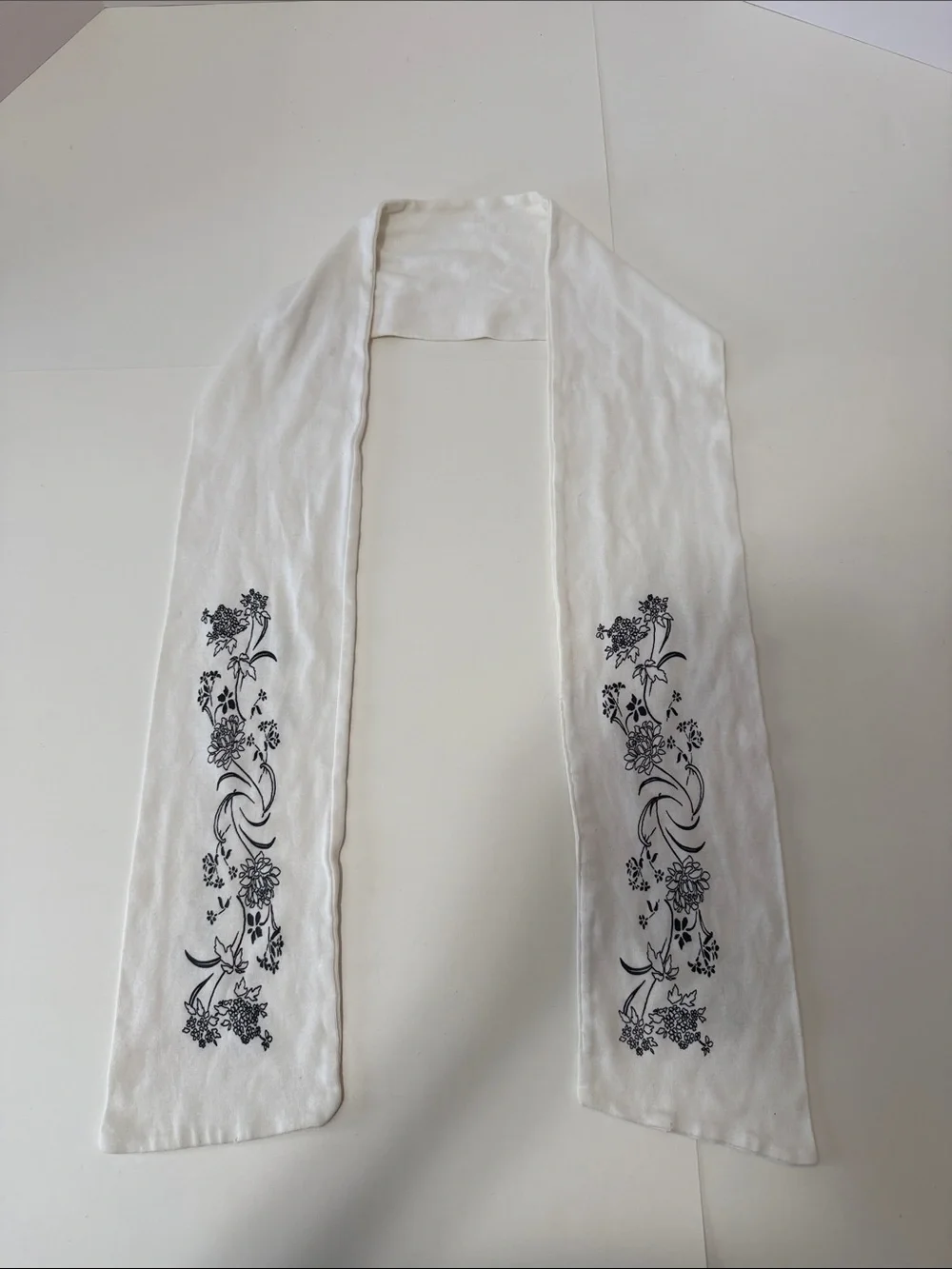 White Floral Embroidered Scarf - Elegant Women's Wrap